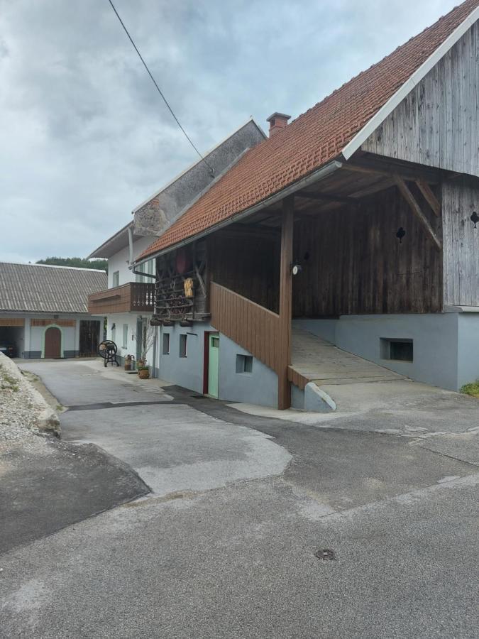 Pr' Sovarjo Zgornje Gorje Luaran gambar